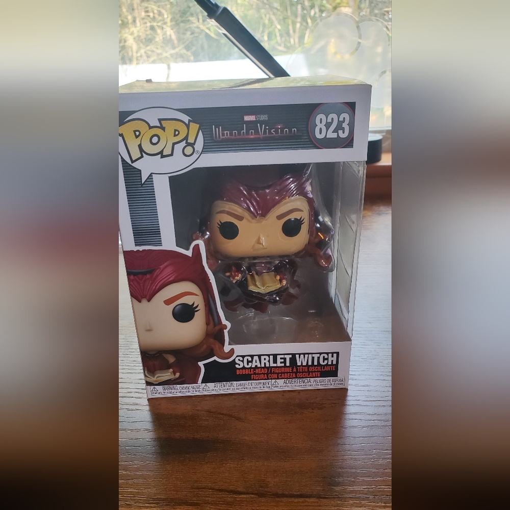 Funko scarlet witch #823